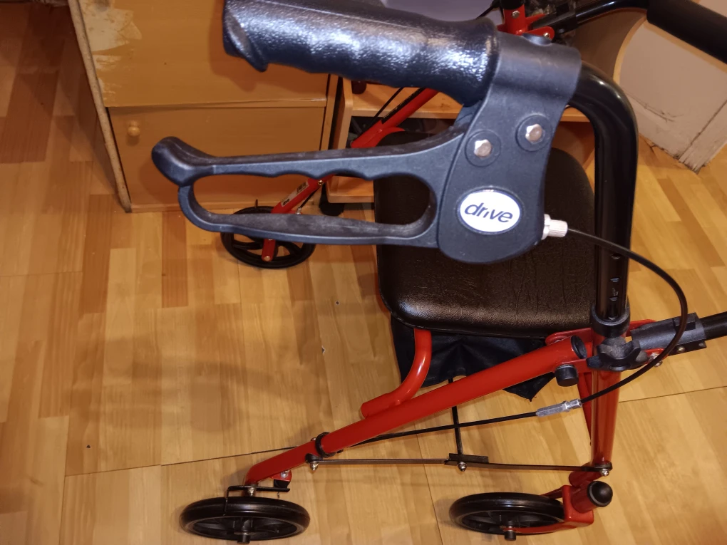 Drive Medical Rollator Walker with Seat - photo 5