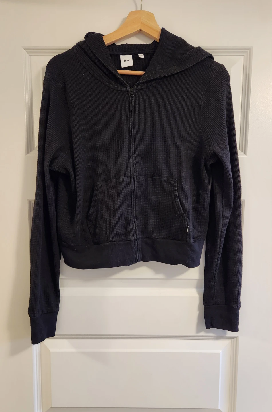 Aritzia TNA Waffle Zip-Up Hoodie - Size Large - photo 2