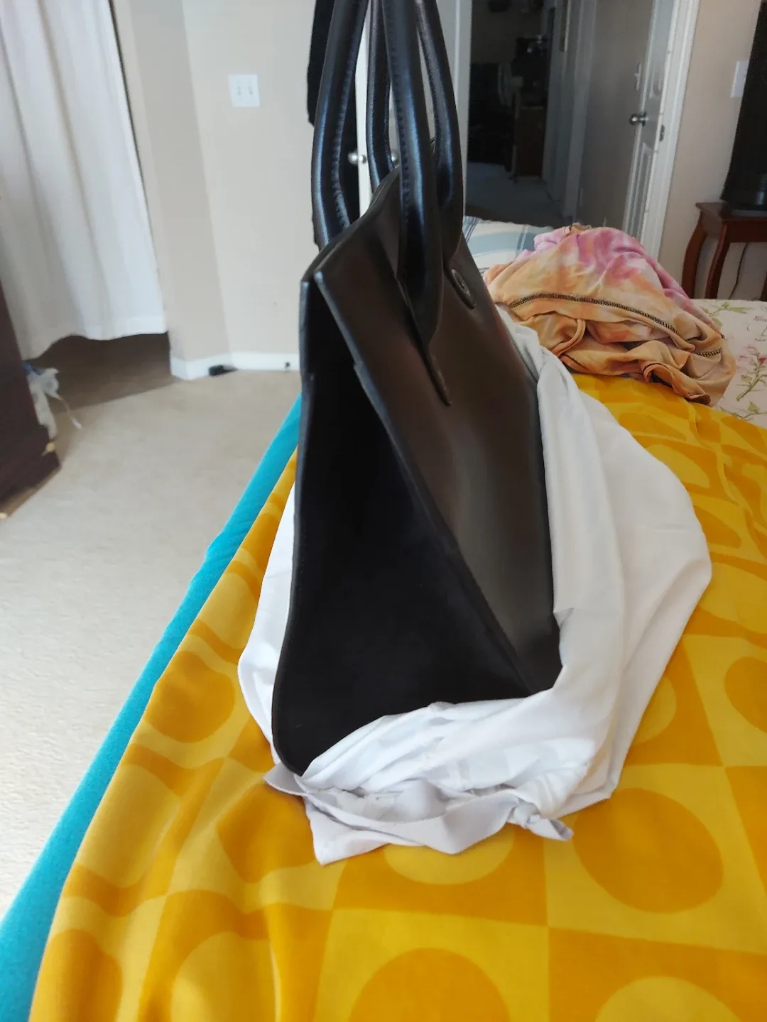 Valentino Garavani Rockstud Leather Tote