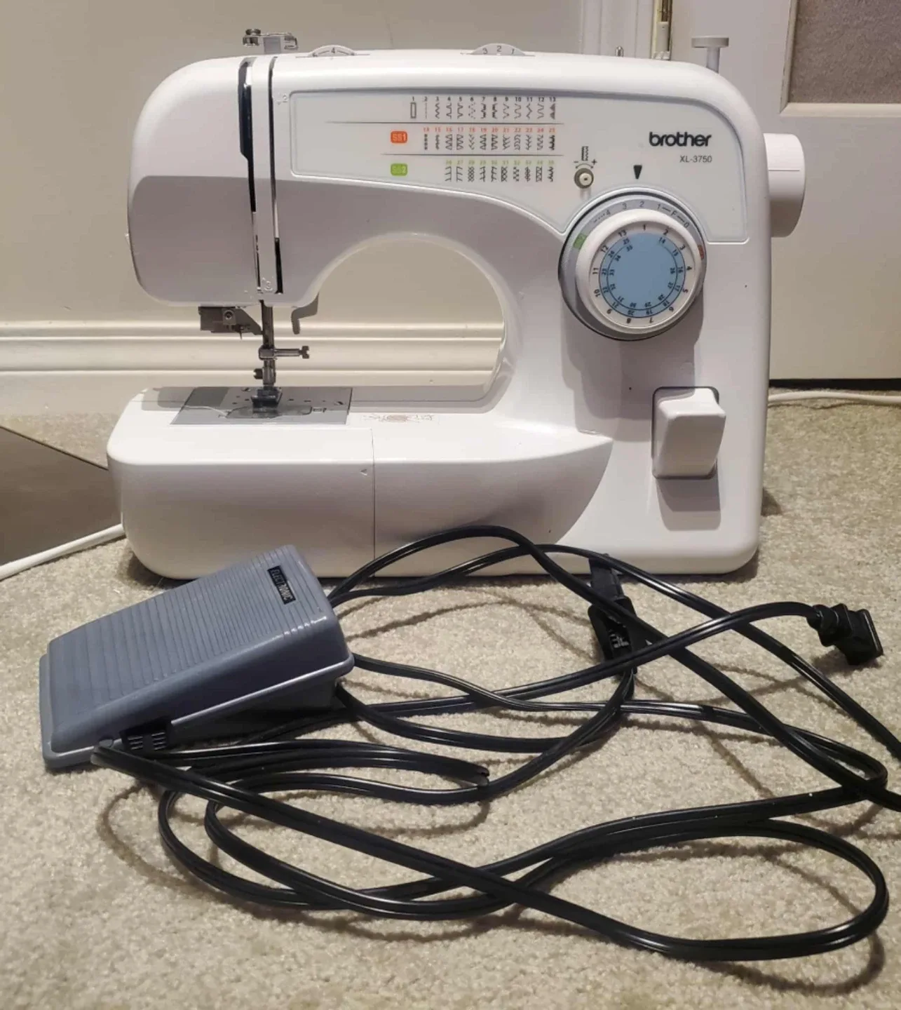 Brother XL-3750 Sewing Machine