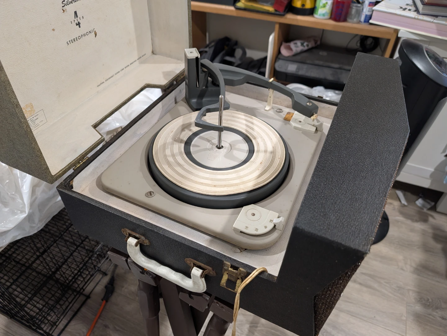Vintage Silvertone Stereophonic Record Player - photo 4