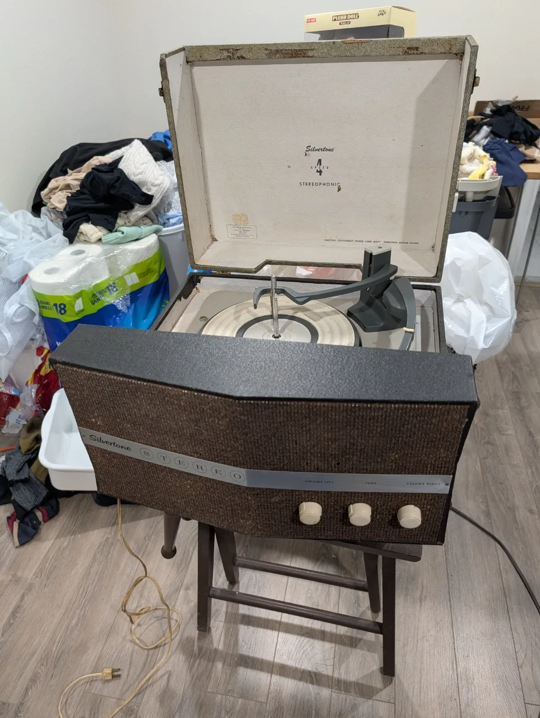 Vintage Silvertone Stereophonic Record Player image indicator(7)