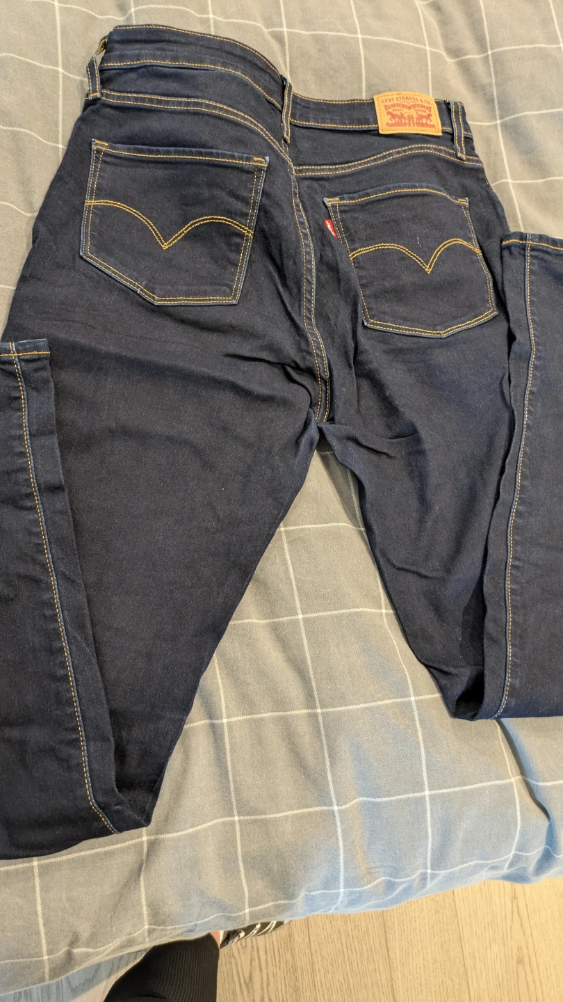 Levi's 721 High Rise Skinny Jeans - Size 30 - photo 2