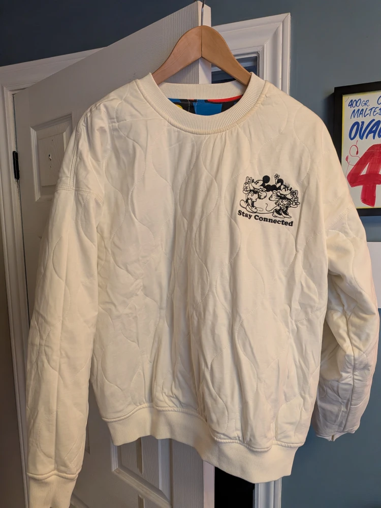 Levi's x Disney Mickey Mouse Quilted Crewneck - Size M - photo 2
