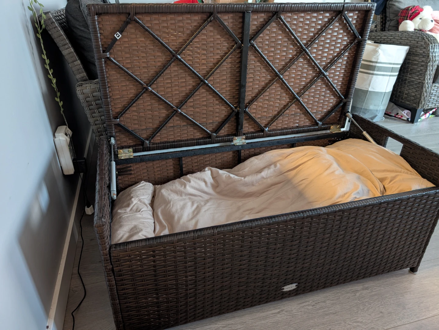 Patiojoy Brown Wicker Storage Bench #cleanout - photo 2