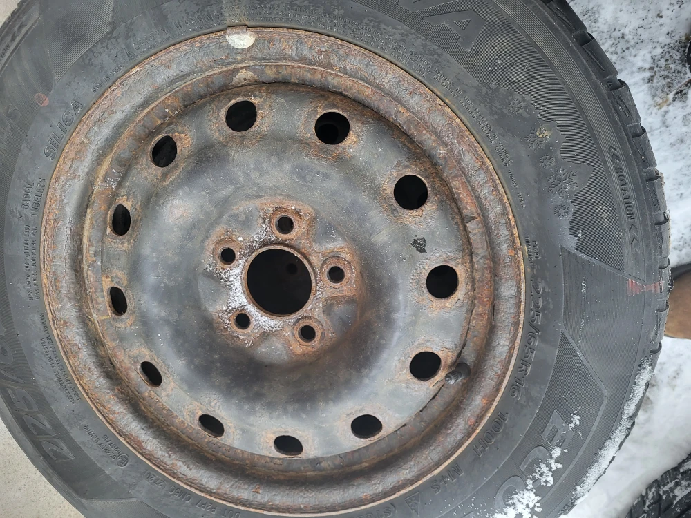 Set of 4 Tires 225/65R16 - photo 2