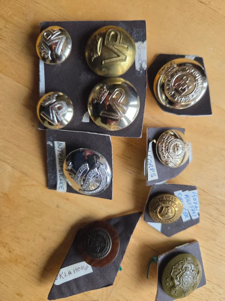 Vintage Military Buttons - Assorted