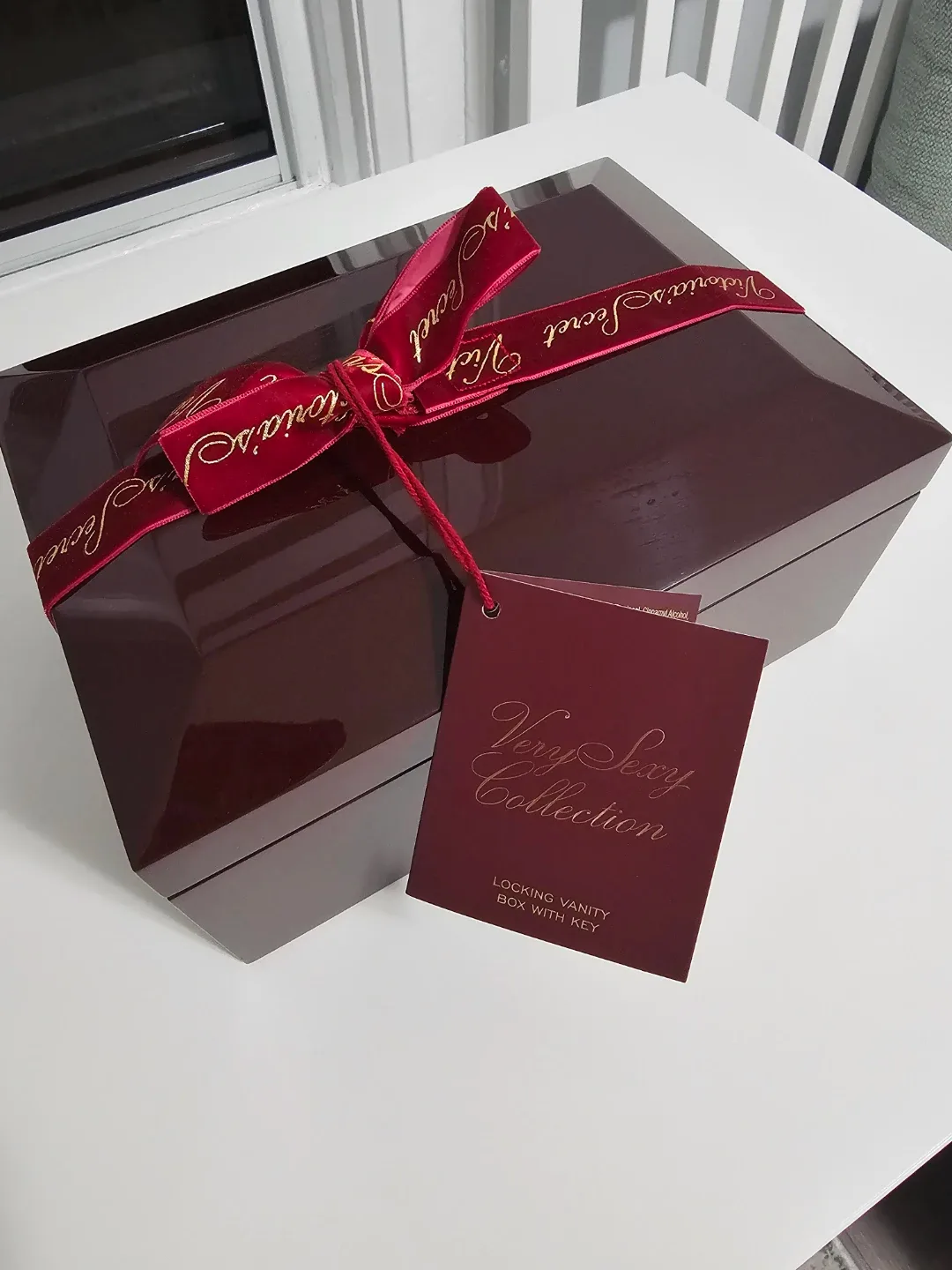 Victoria's Secret Very Sexy Collection Vanity Box image indicator(3)