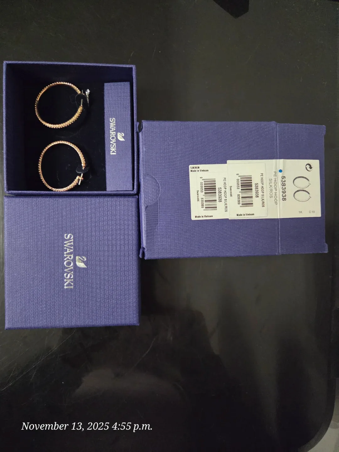 Swarovski earnings image indicator(2)