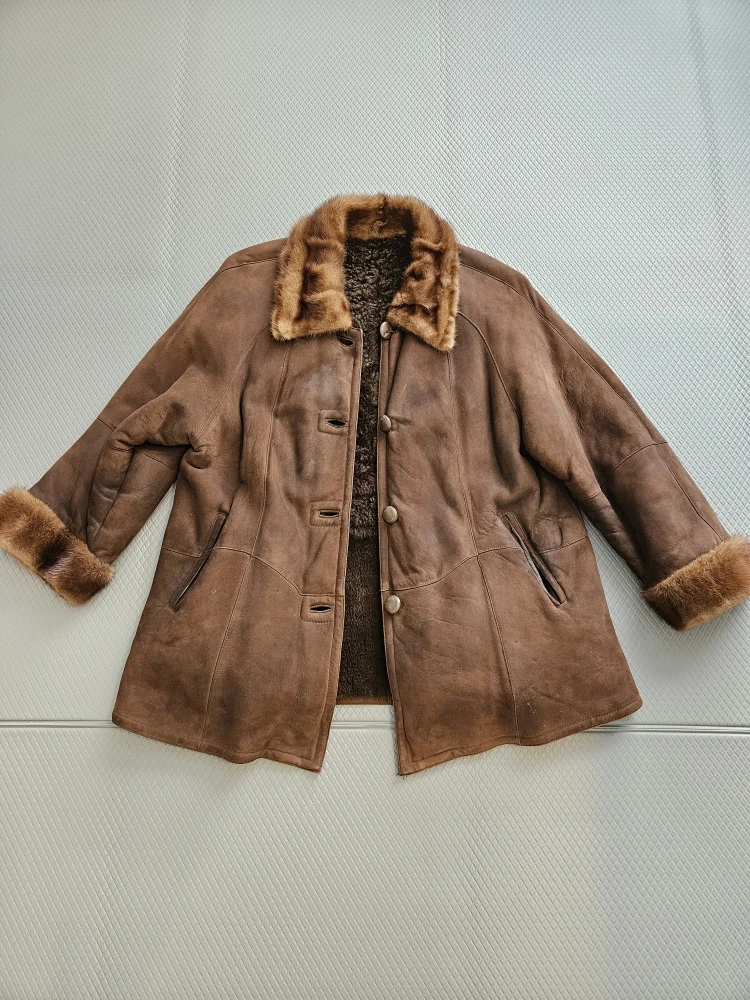 Brown Shearling jacket with Fur Trim - photo 3