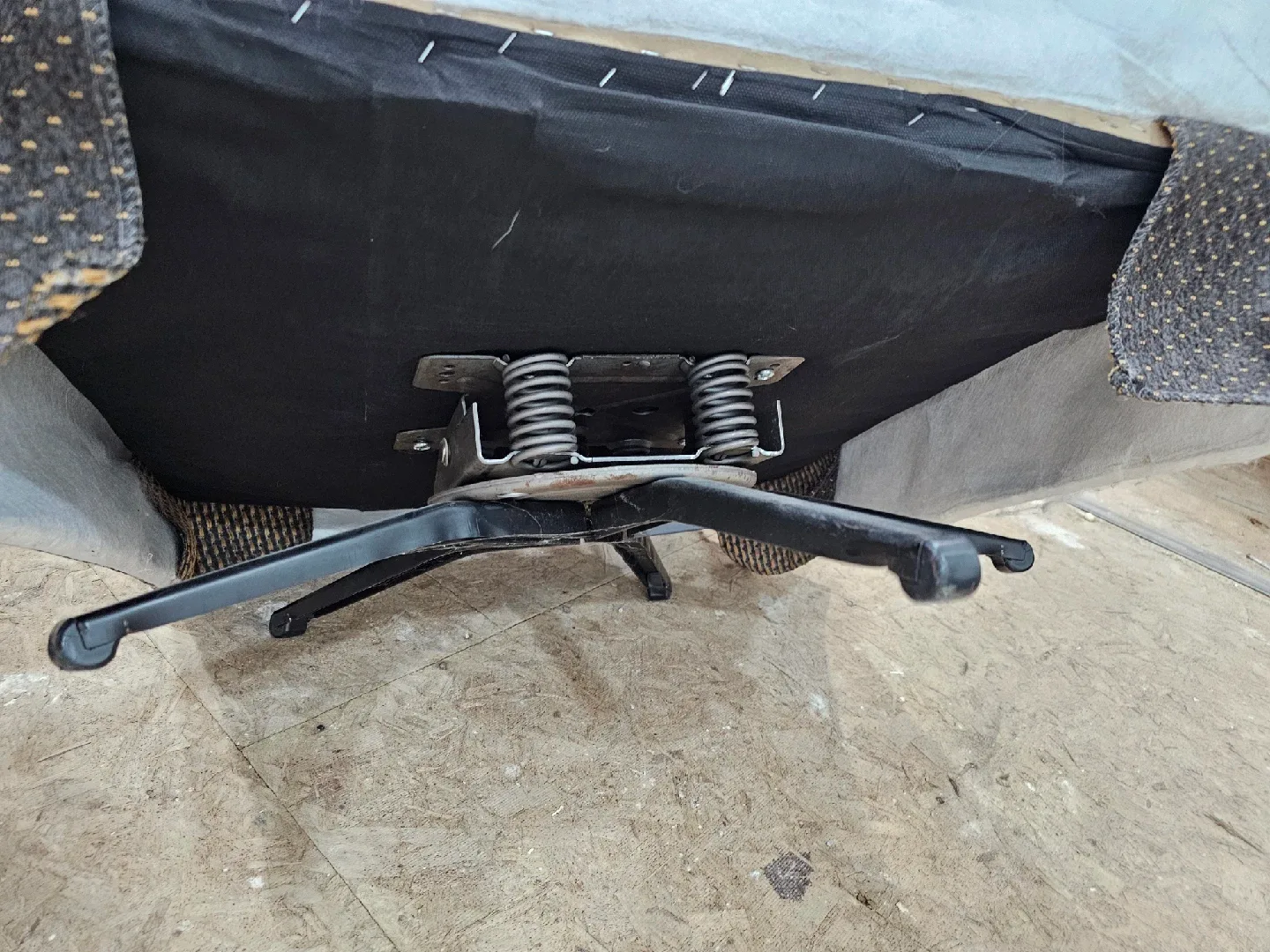 Wingback Armchair - Grey image indicator(9)