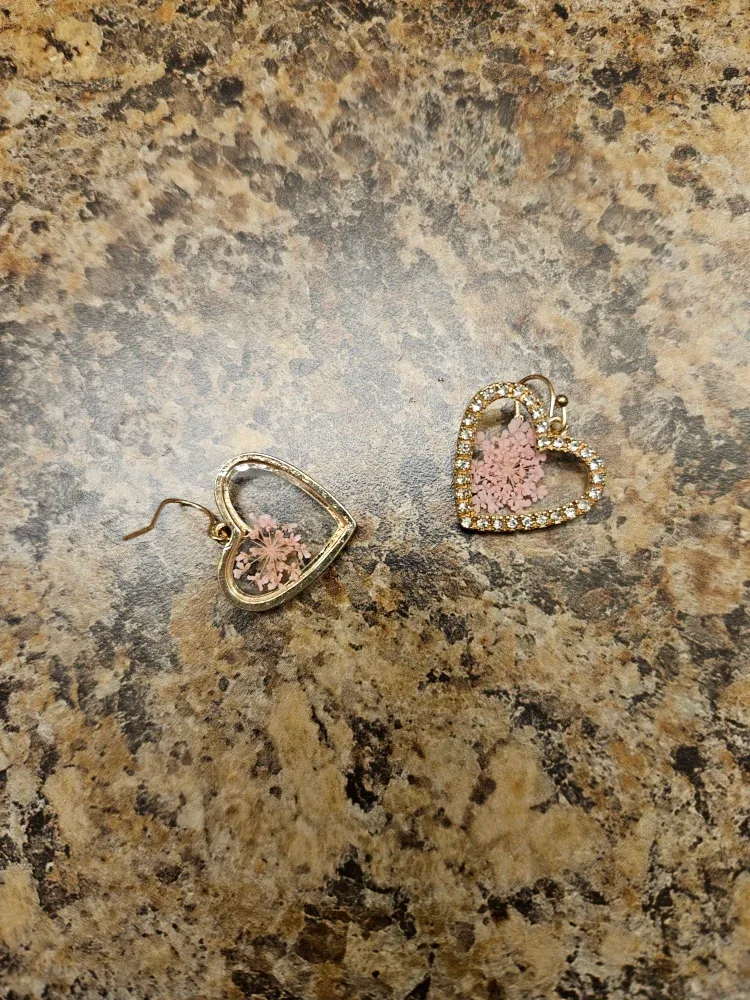 cute earrings image indicator(4)