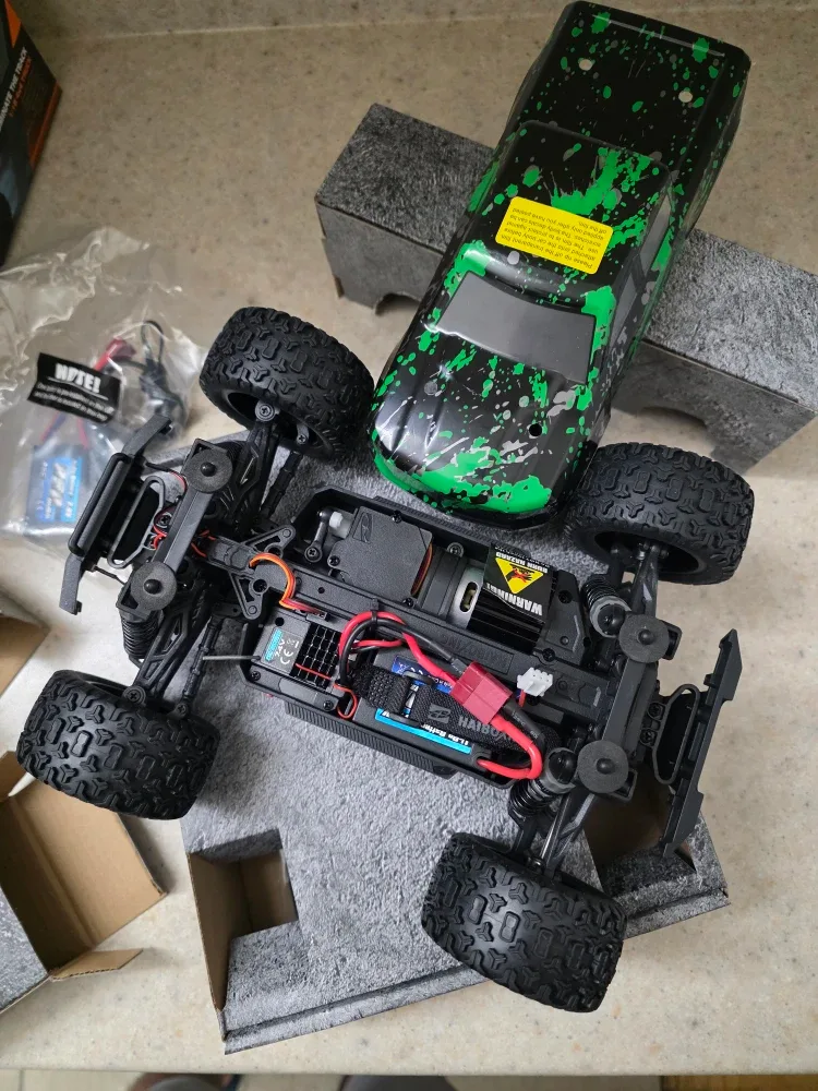 HAIBAOXING 18859E 1/18 4x4 RC Truck - New in box image indicator(7)