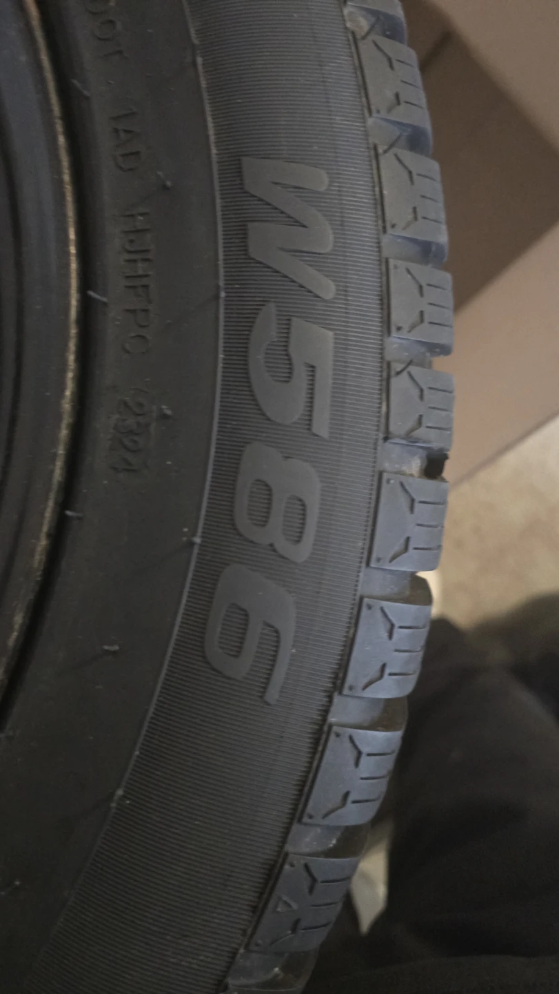 Ovation W586 Winter Tire - 225/55R18 - photo 2