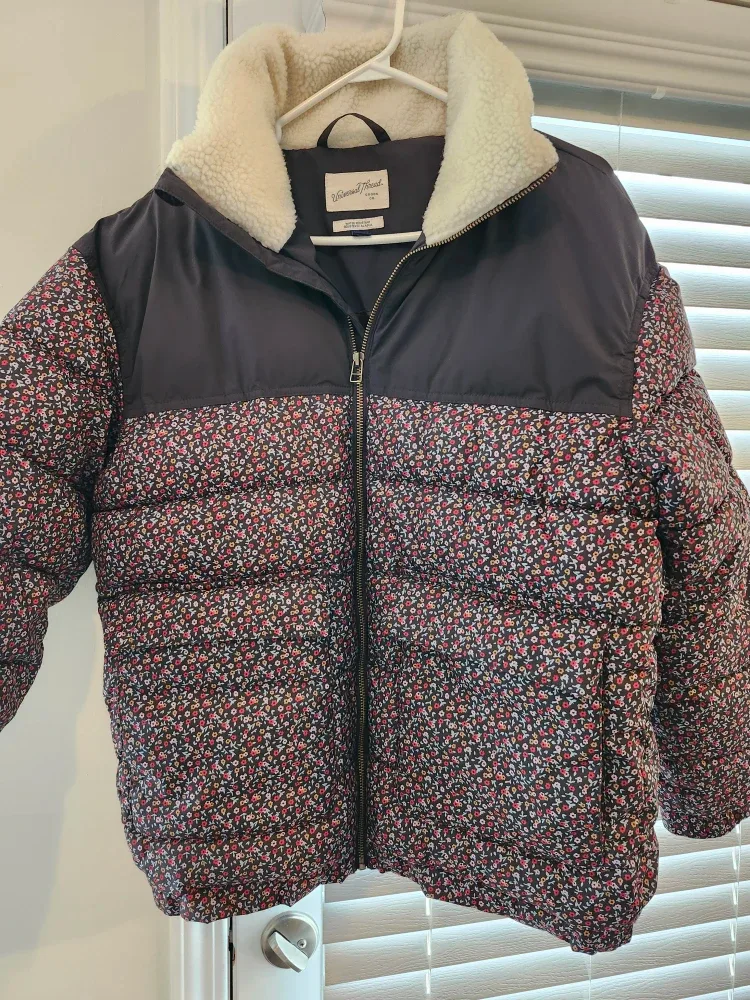 Universal Thread Floral Puffer Jacket - Size XS image indicator(2)