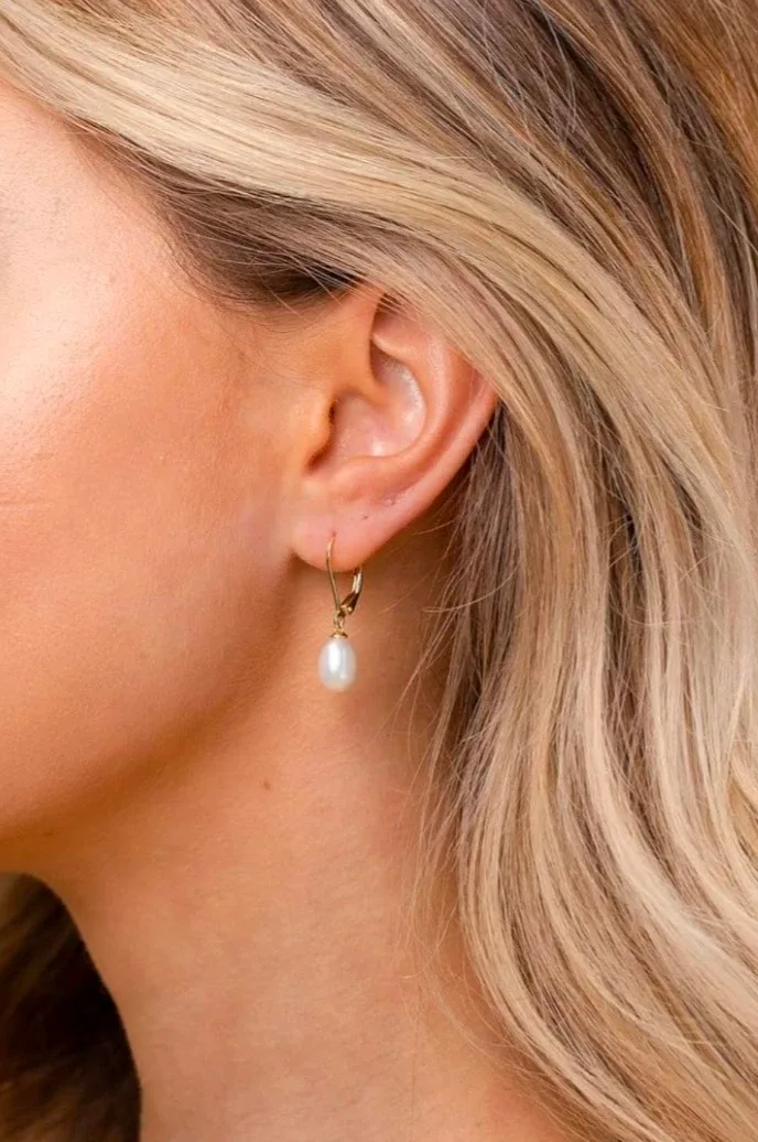 Pearl Drop Earrings image indicator(2)