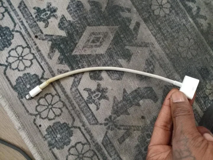 Apple Lightning to 30Pin audio/sync Adapter Cable for ios