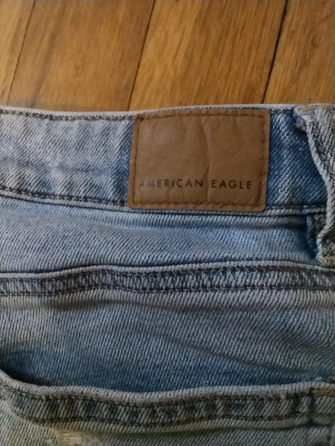 American Eagle Ripped Jeans image indicator(8)