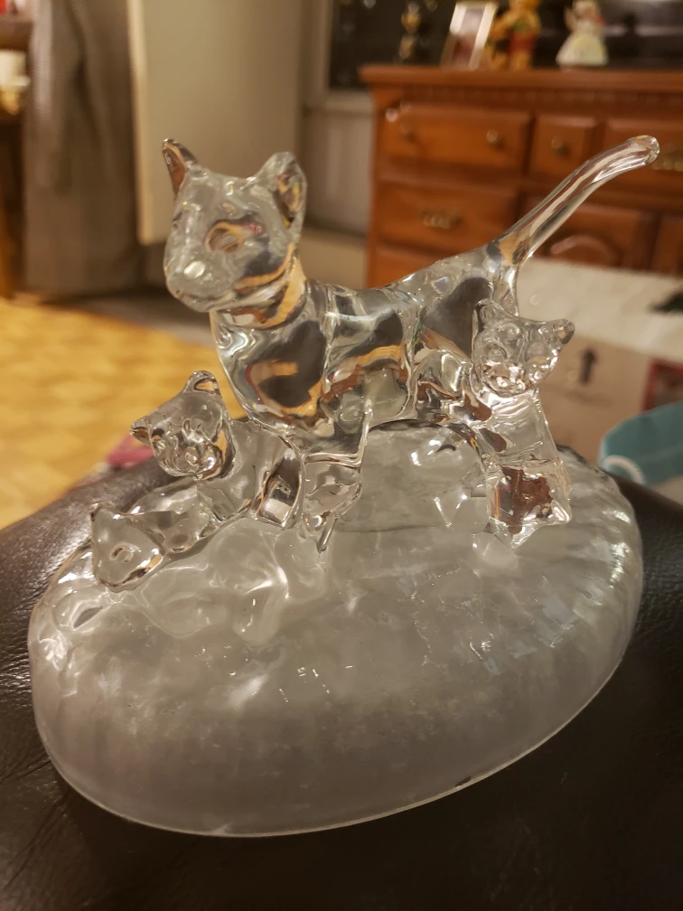 Crystal Cat Figurine🥇