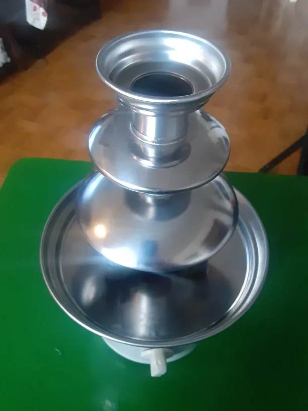 Chocolate Fountain - Great for Parties! image indicator(2)