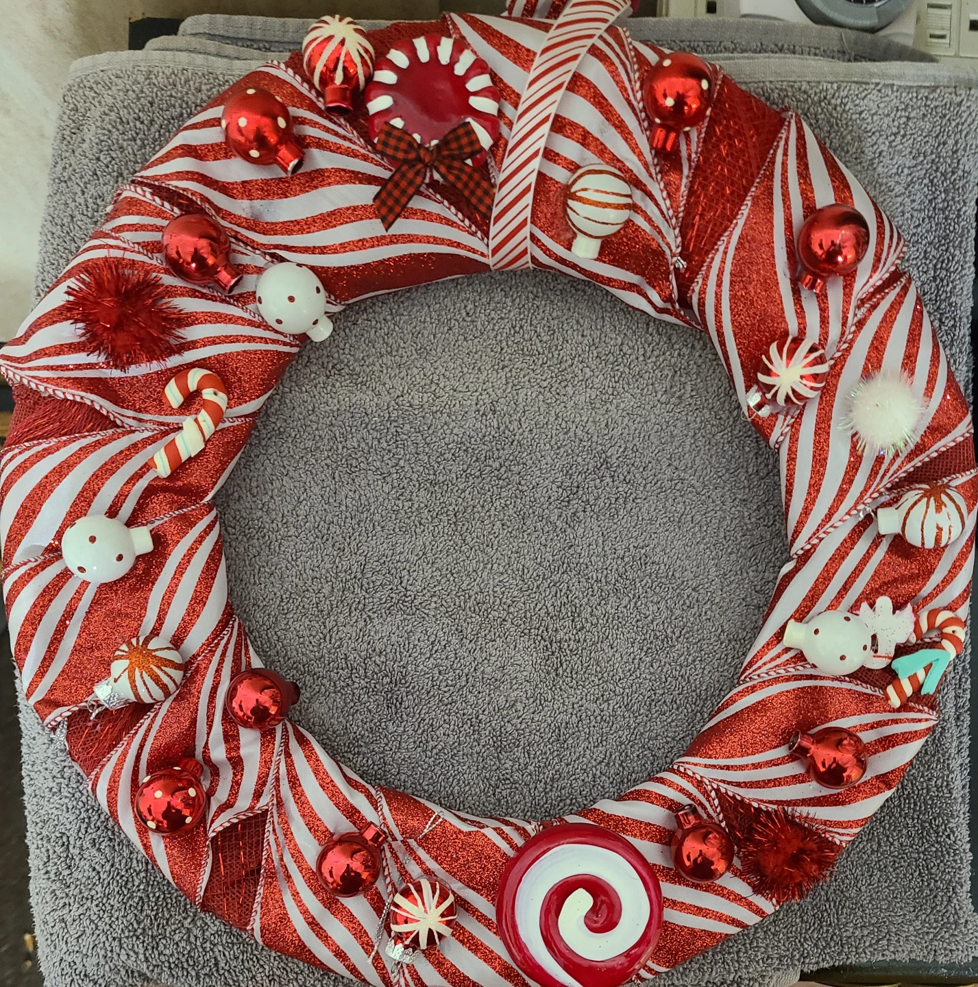 Candy Cane Christmas Wreath - Holiday Decor