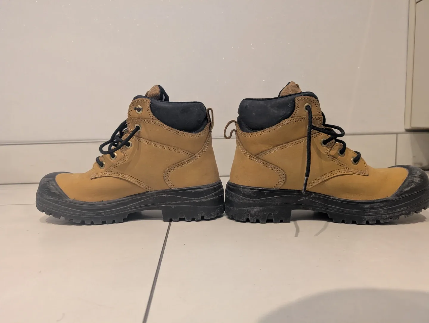 Aggressor Men's Steel Toe Steel Plate Work Boots US Size 9 image indicator(5)