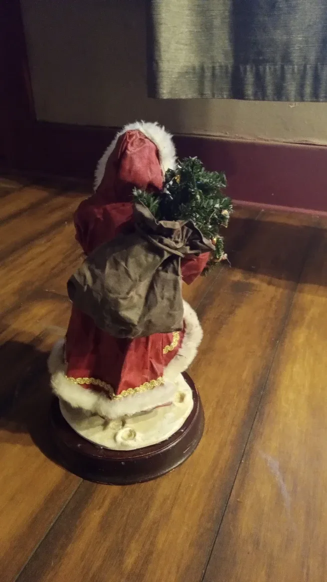 Santa Claus Figurine