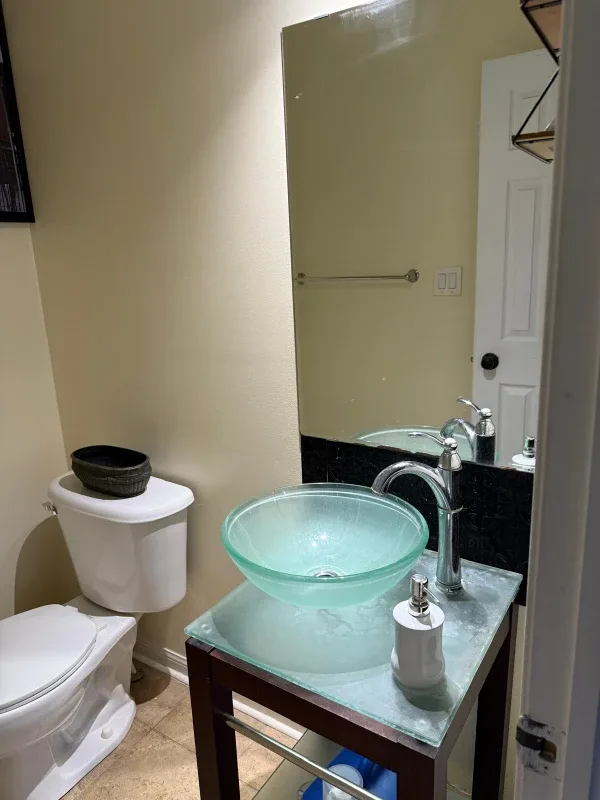 📌 Private Room for Rent image indicator(4)