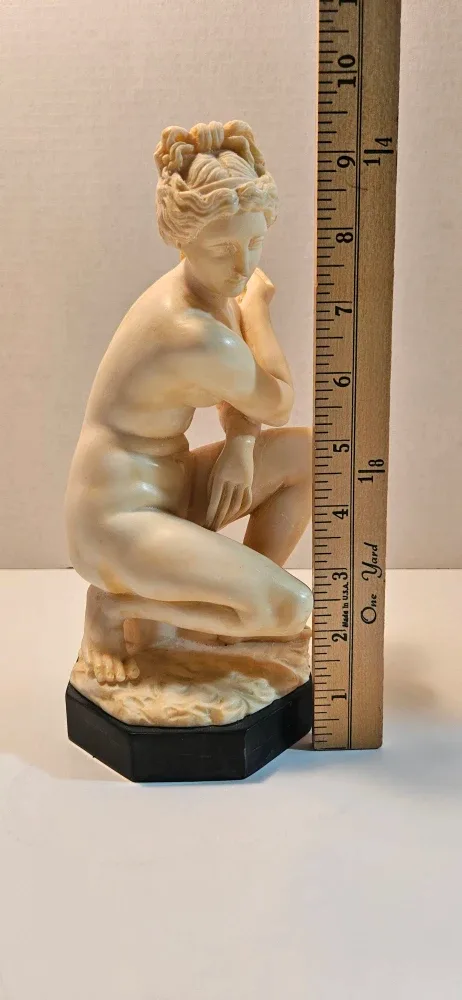 G. Ruggeri Statue image indicator(5)