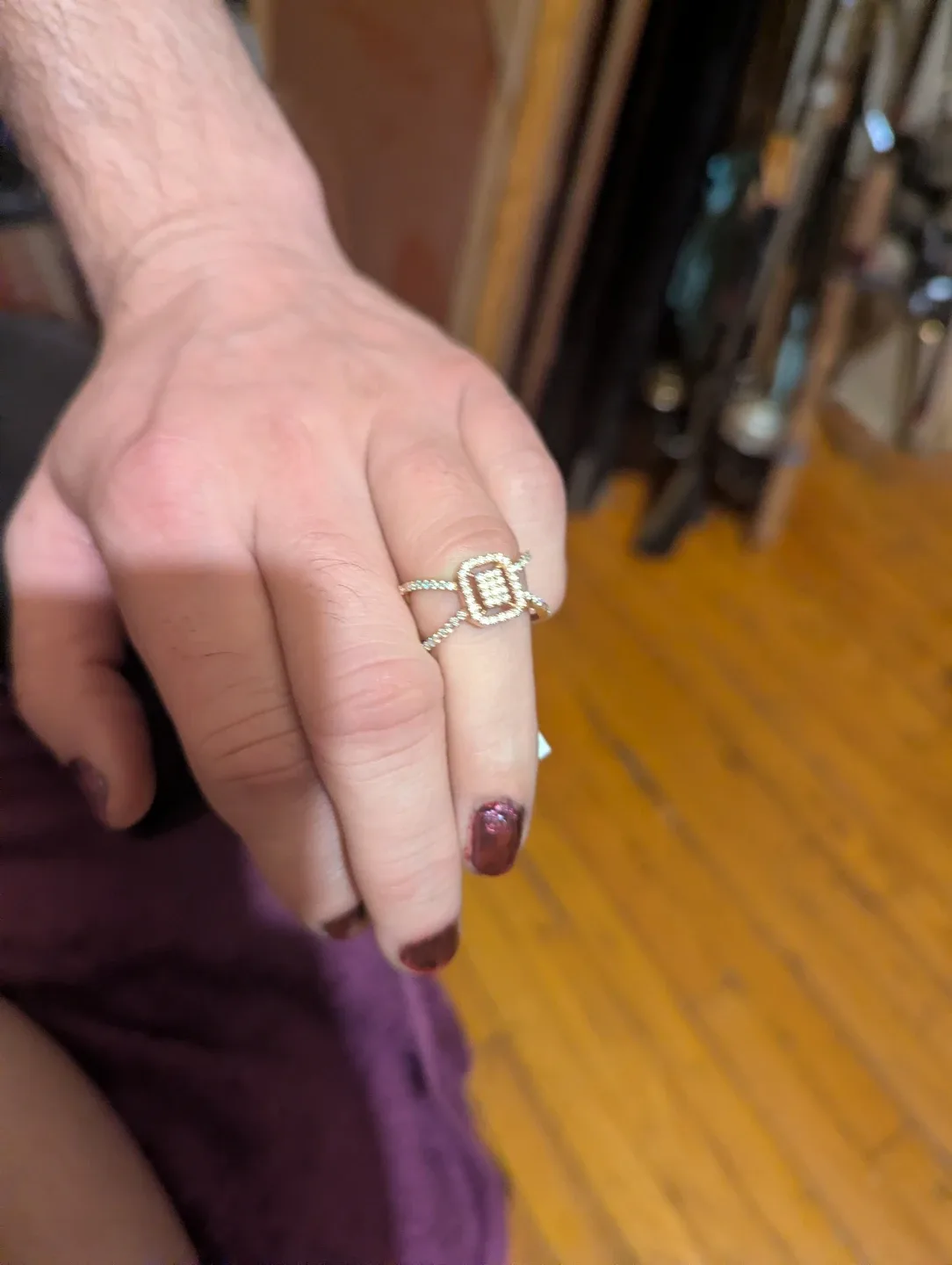 0.8k moisniete 2.97 grams silver ring size 7 image indicator(2)