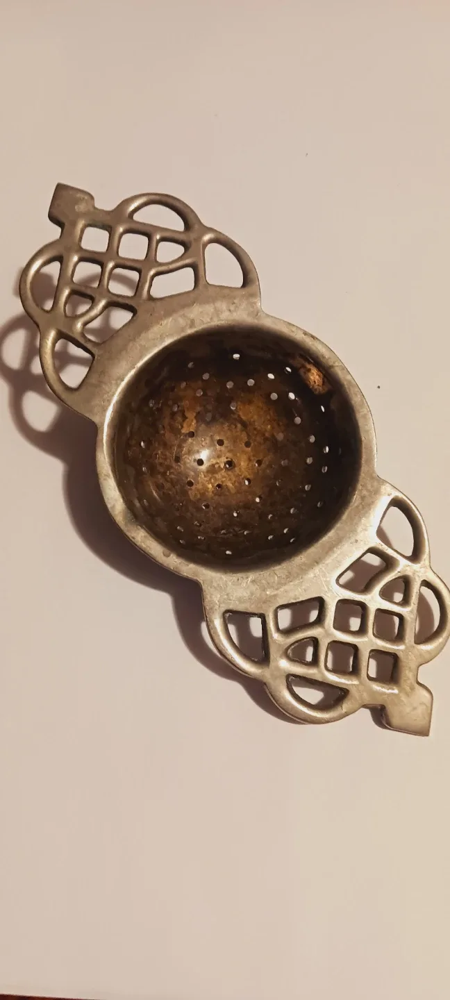 Vintage English Silver Plated Over the Cup Tea Strainer thumbnail