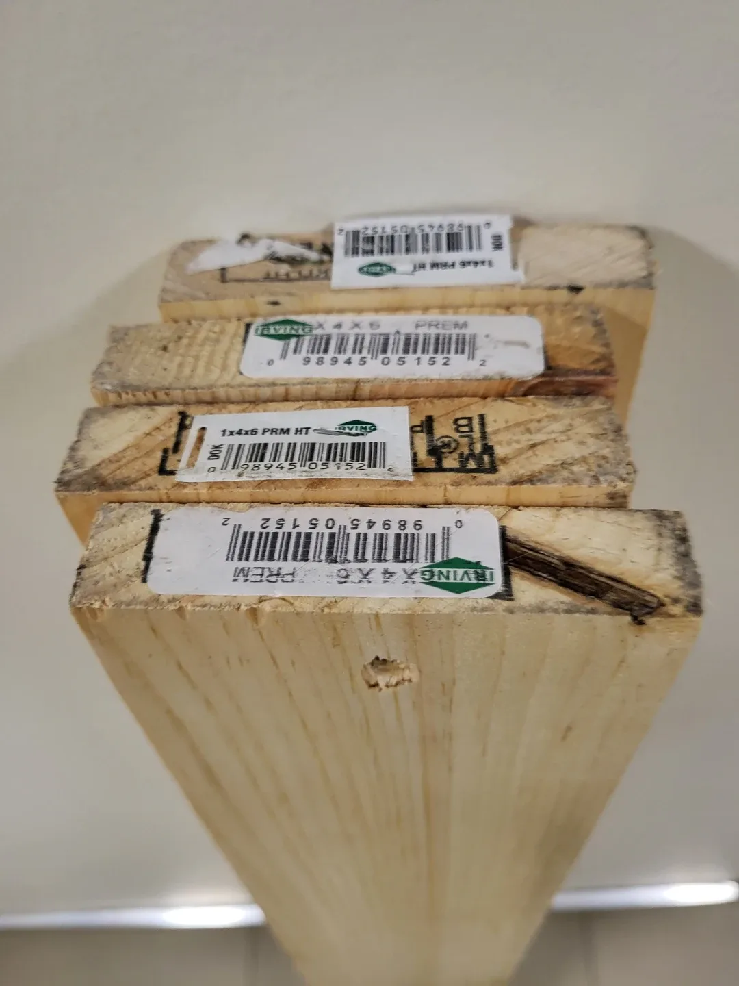 Pine Lumbers/Woods 6 feet, size 6x1in. 4 pieces, Irving Brand image indicator(3)