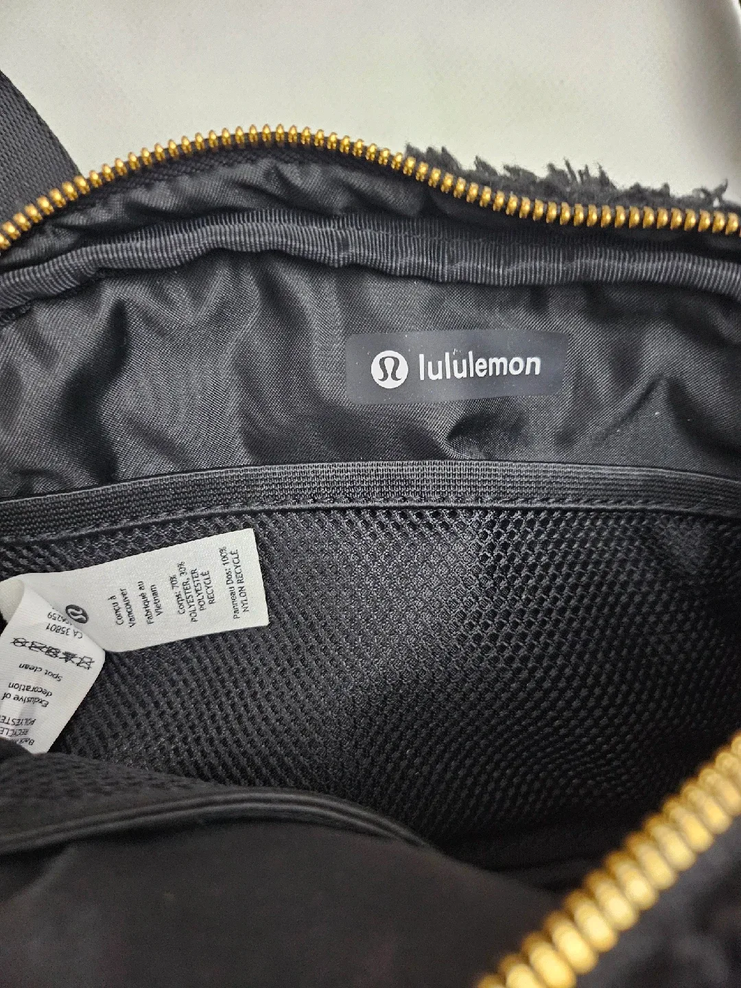🖤🩶💫💫Lululemon Everywhere Fleece Belt Bag image indicator(2)