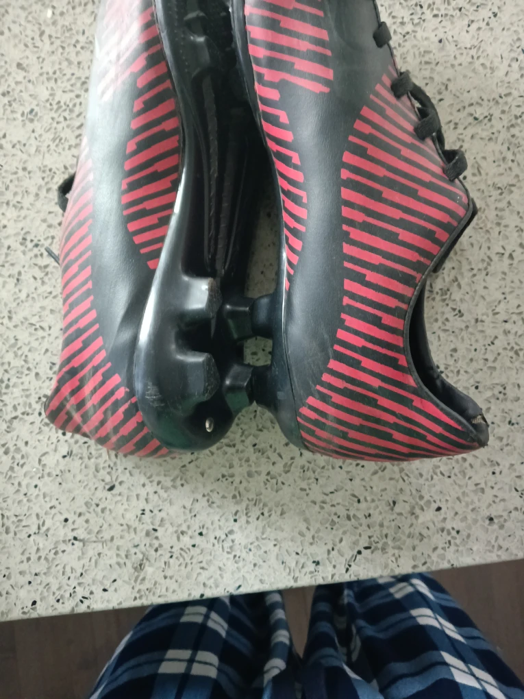 Sports Fan Soccer Shoes - photo 2