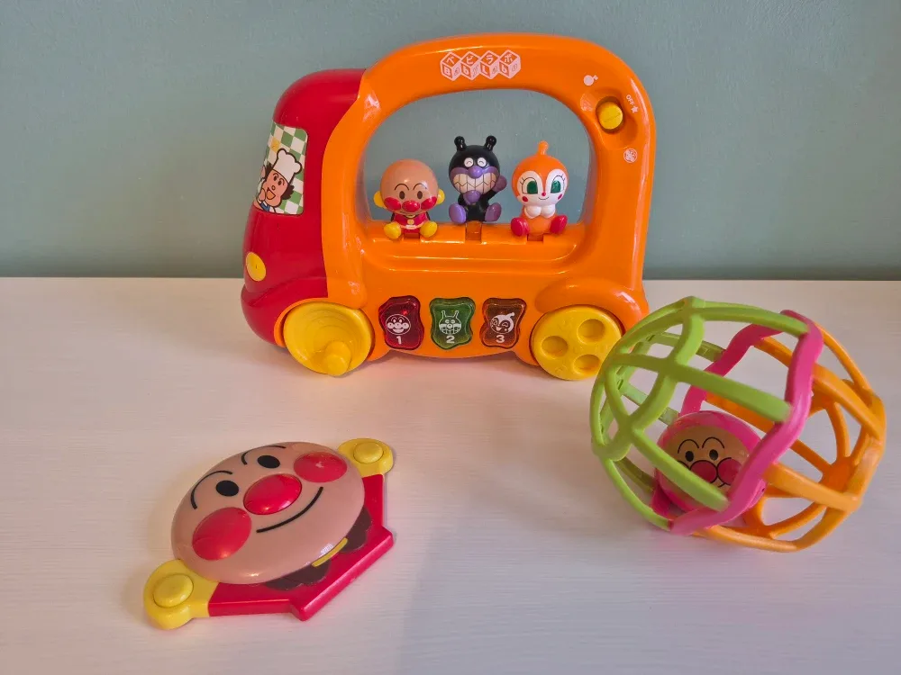 Anpanman Musical Toy Bus and extra anpanman themed toys