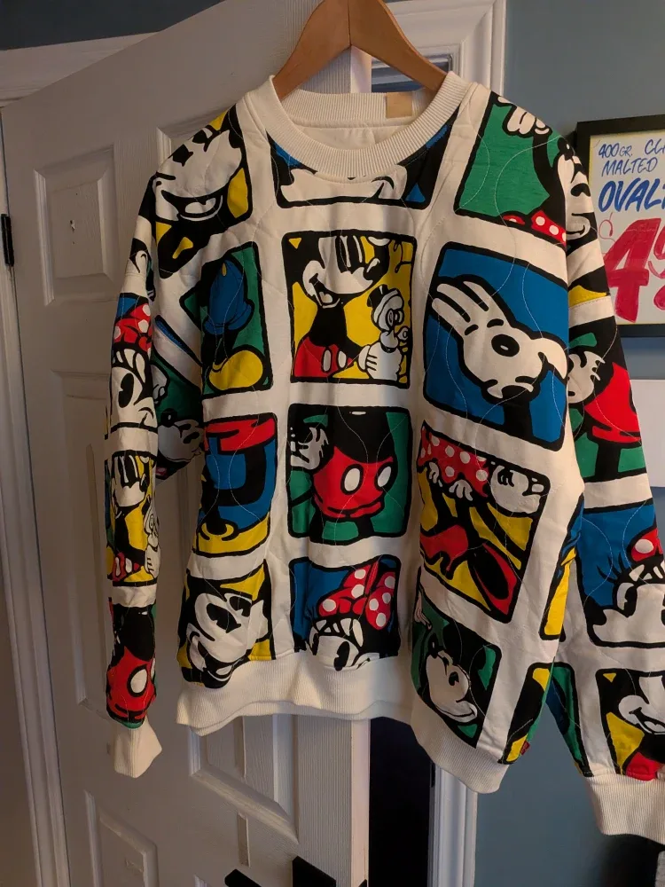 Levi's x Disney Mickey Mouse Quilted Crewneck - Size M