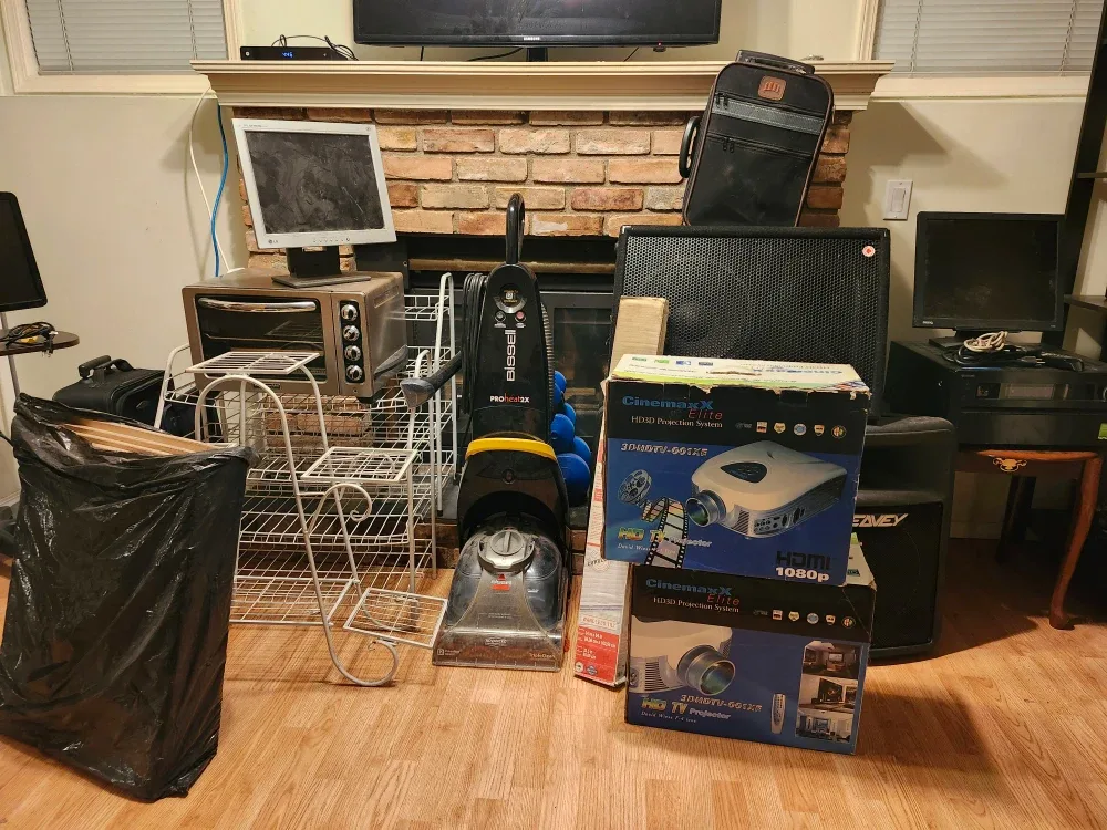 B&W Speaker, Onkyo TX-SR609 Receiver, Peavey Speakers