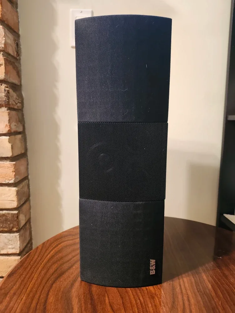 B&W Speaker, Onkyo TX-SR609 Receiver, Peavey Speakers image indicator(3)