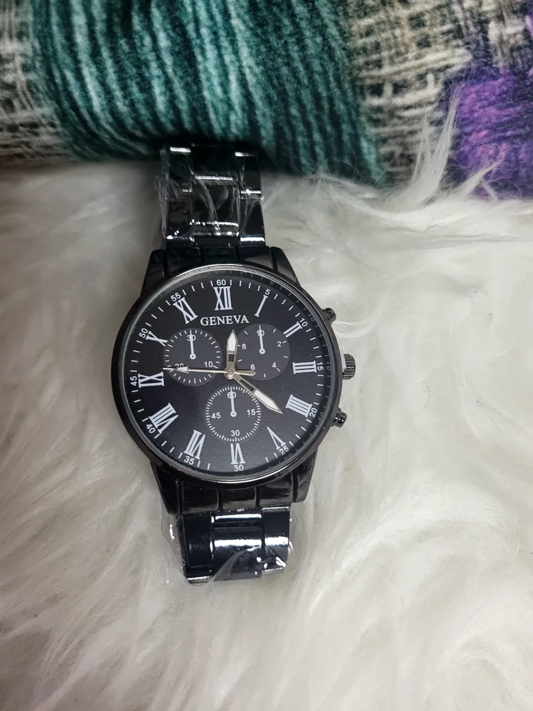 Geneva Black Wristwatch image indicator(4)