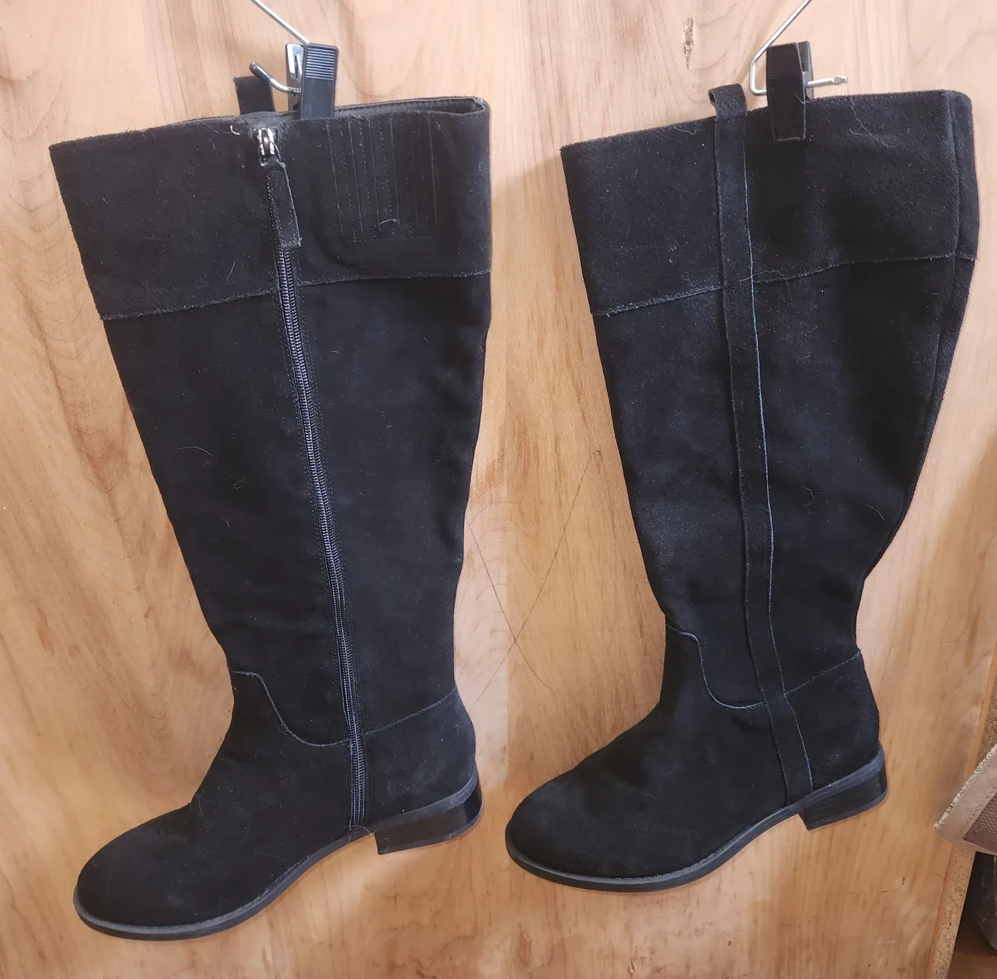 Black Suede Knee Boots - Size 8W image indicator(2)
