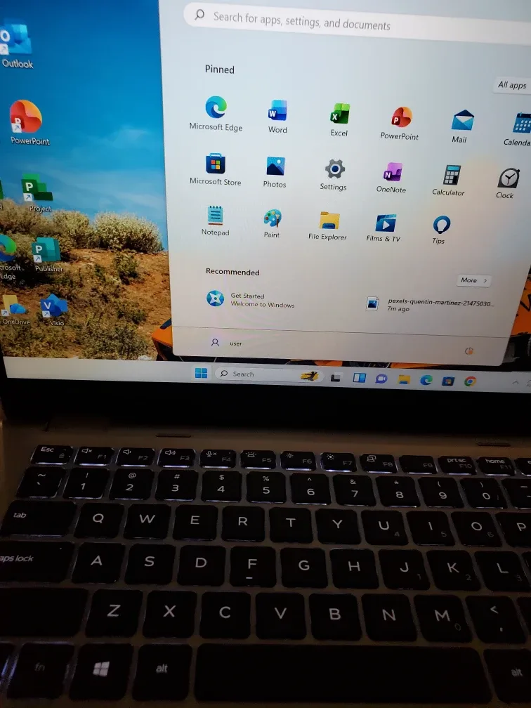 Dell Latitude 5310 Laptop image indicator(7)