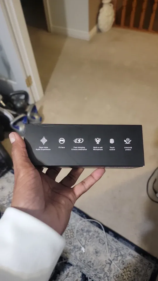 New Smart Glasses with Audio image indicator(3)