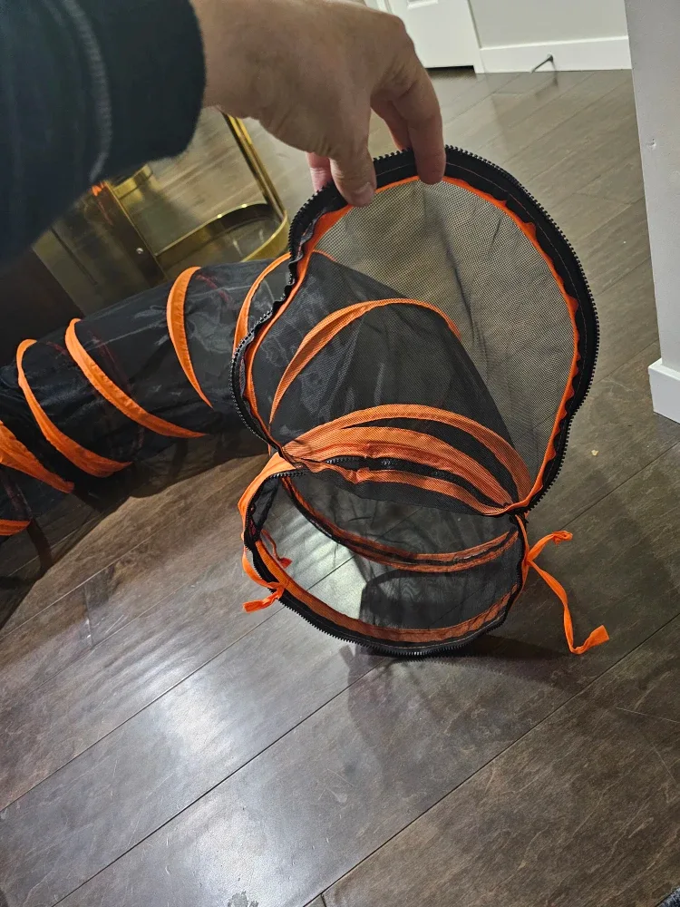 Cat Tunnel (New) image indicator(3)