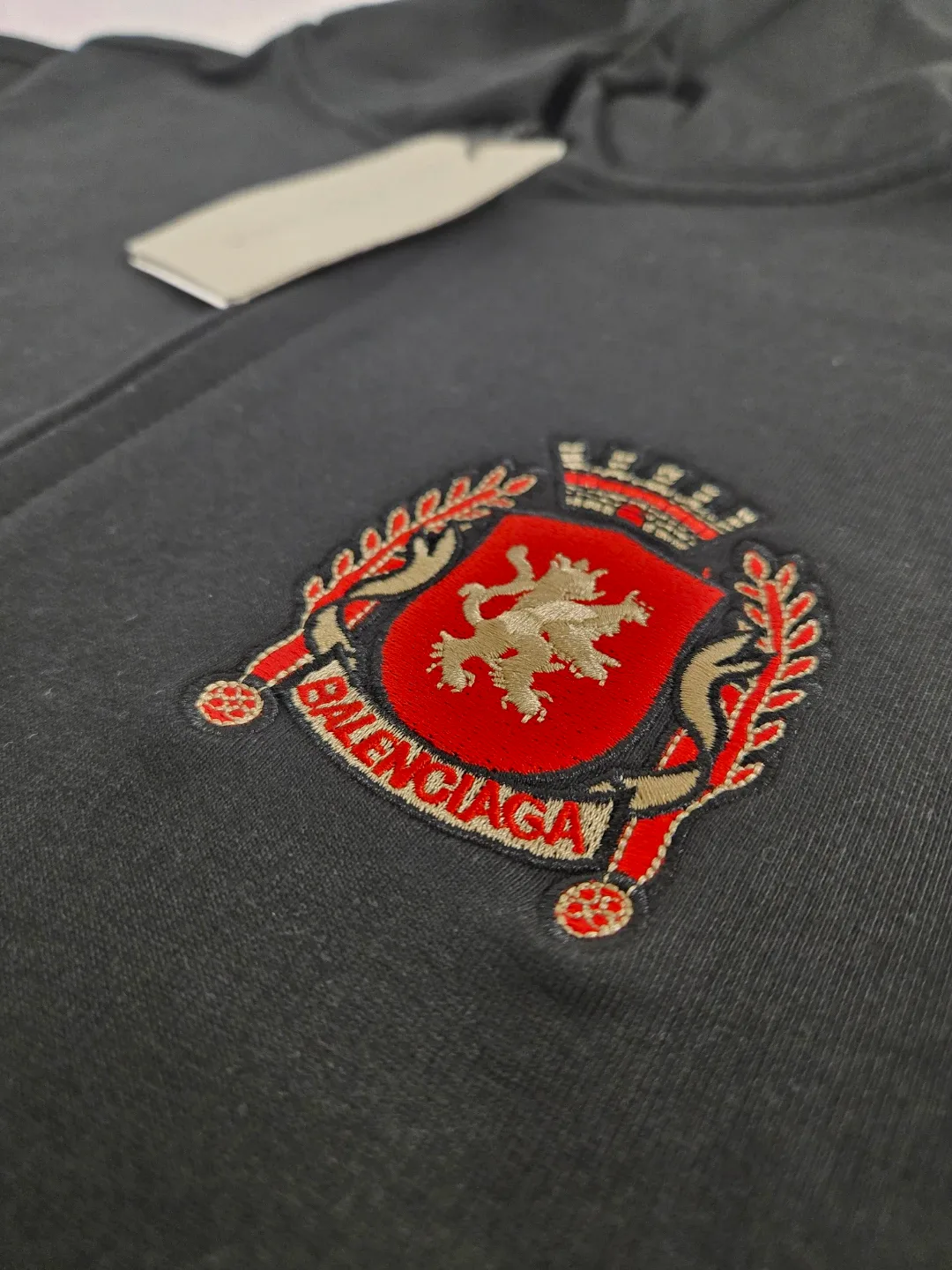 BALENCIAGA hoodie - small image indicator(2)