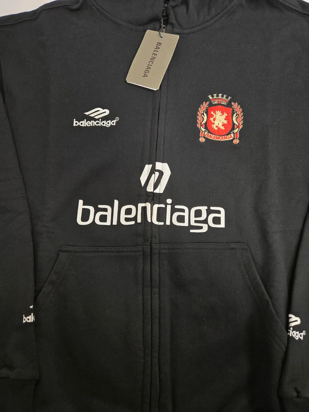 BALENCIAGA hoodie - small image indicator(3)