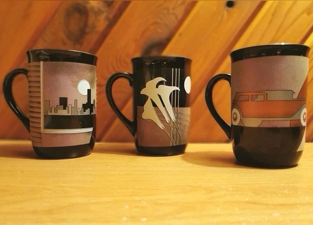 Patrick Nagel Mug Set image indicator(2)