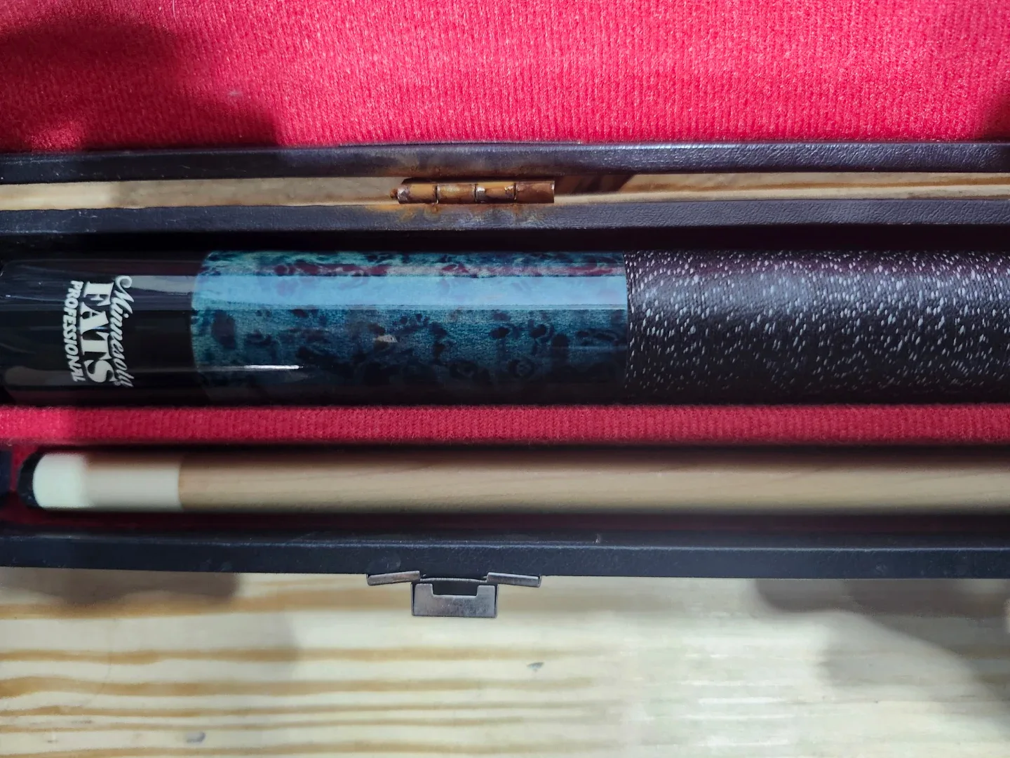 Minnesota Fats Professional Pool Cue Stick image indicator(2)