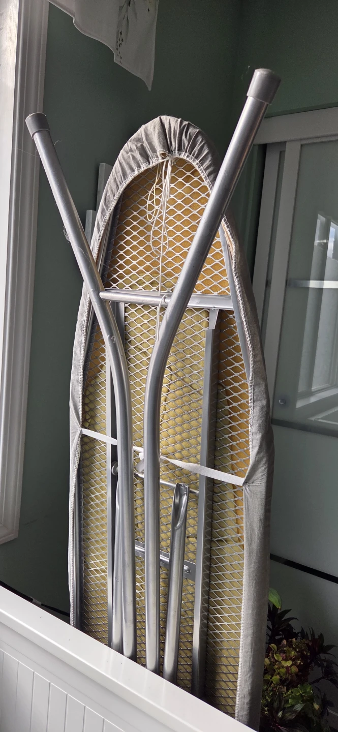 Ironing Board - photo 2