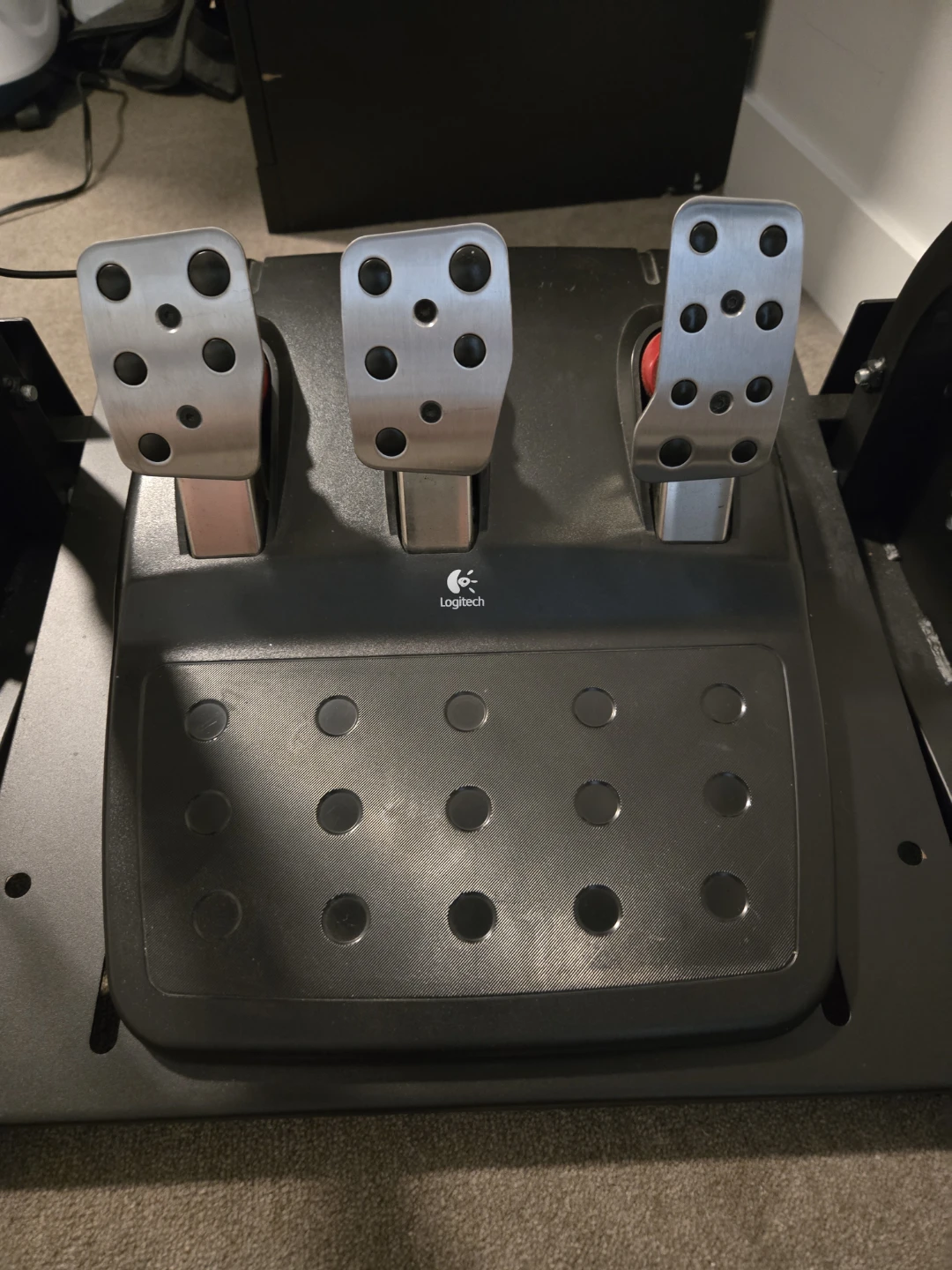 Logitech Racing Wheel and Pedal Set - photo 3