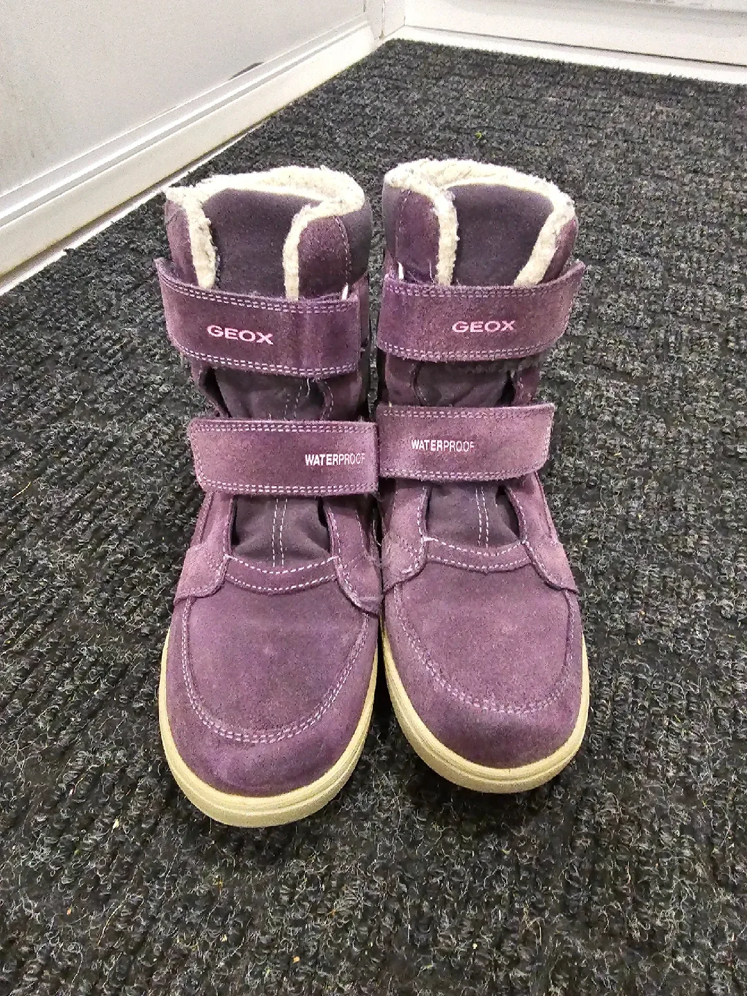 Geox Waterproof Purple Winter Boots Size 3 thumbnail